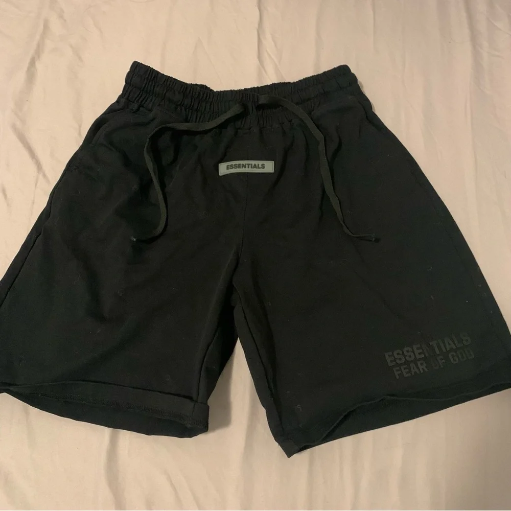 ESSENTIALS Black Drawstring Basic Shorts - Picture 1 of 3